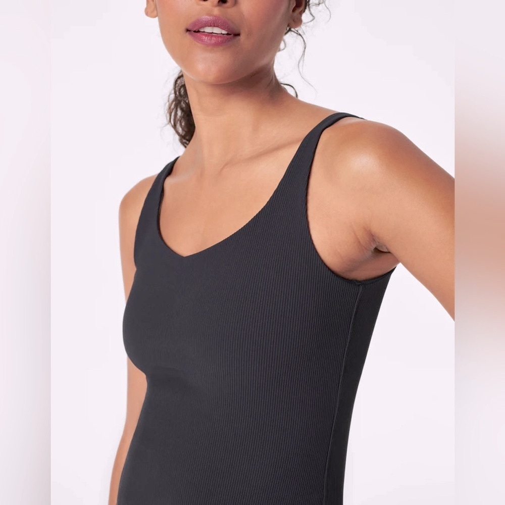 SPANX Ribbed V-Neck & V-Back 2-Way Shaping Black Layering Tank Top Shapewear